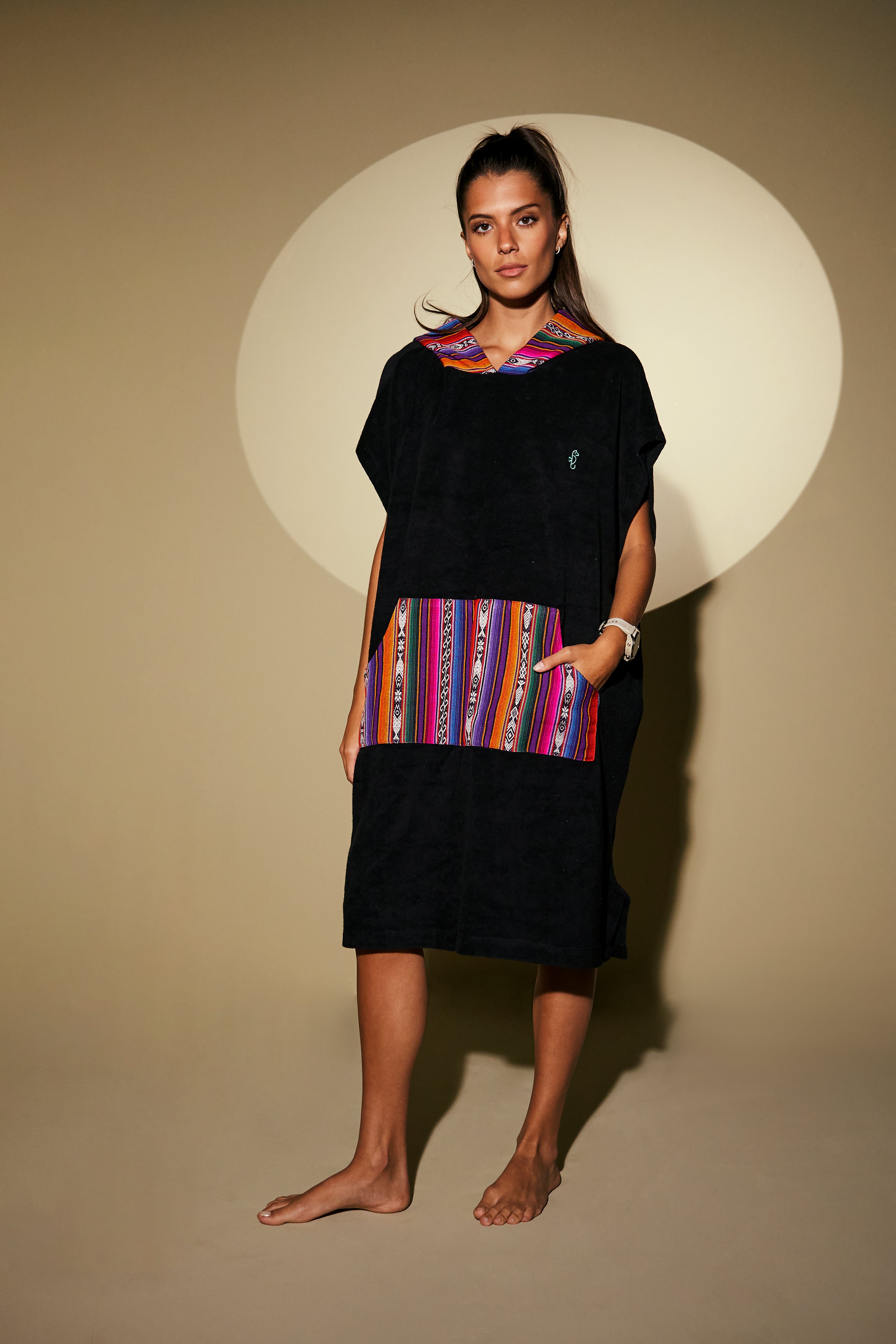 Poncho Unisexx Mexicano Preto