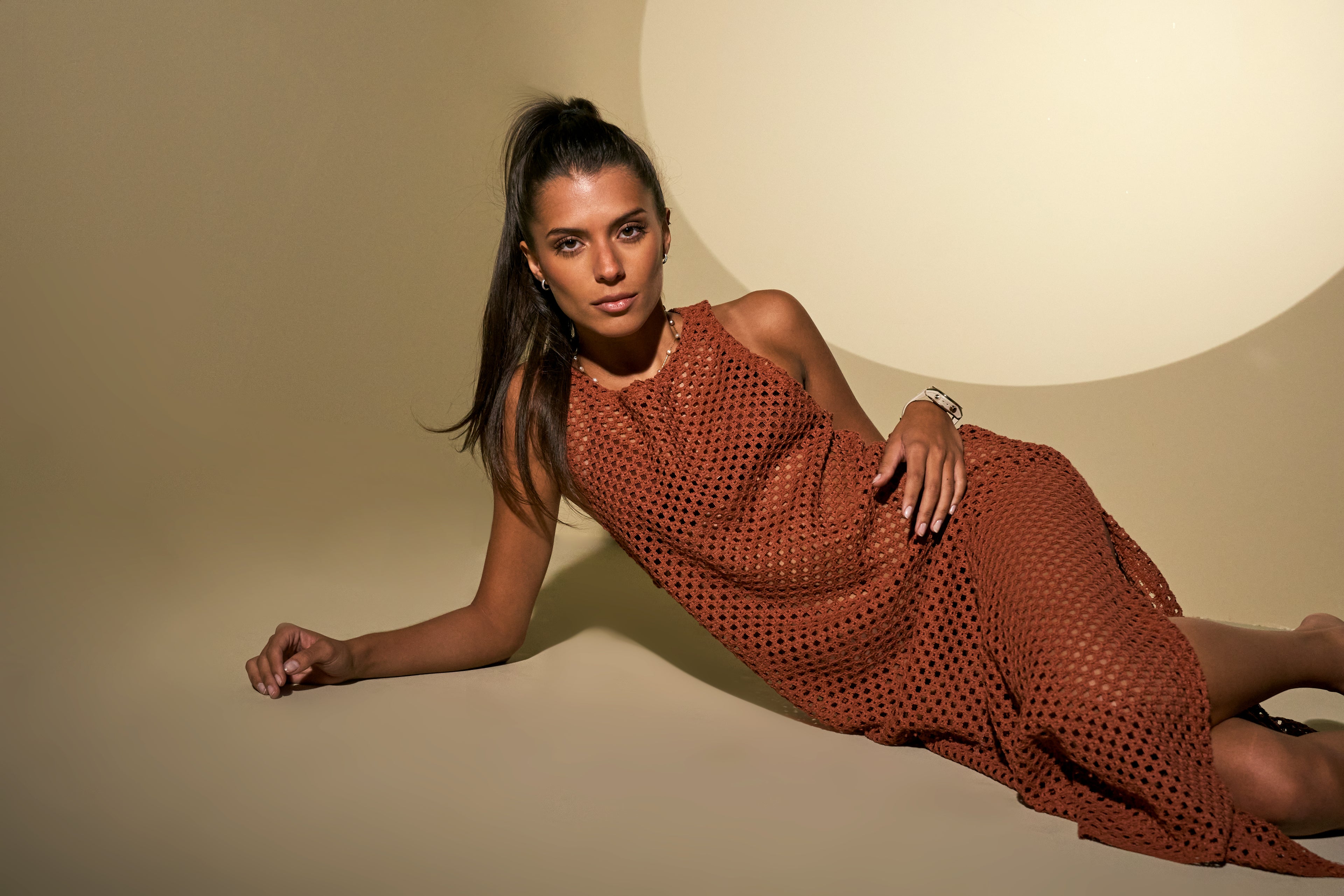 Vestido ou saída de praia Beth Caramelo