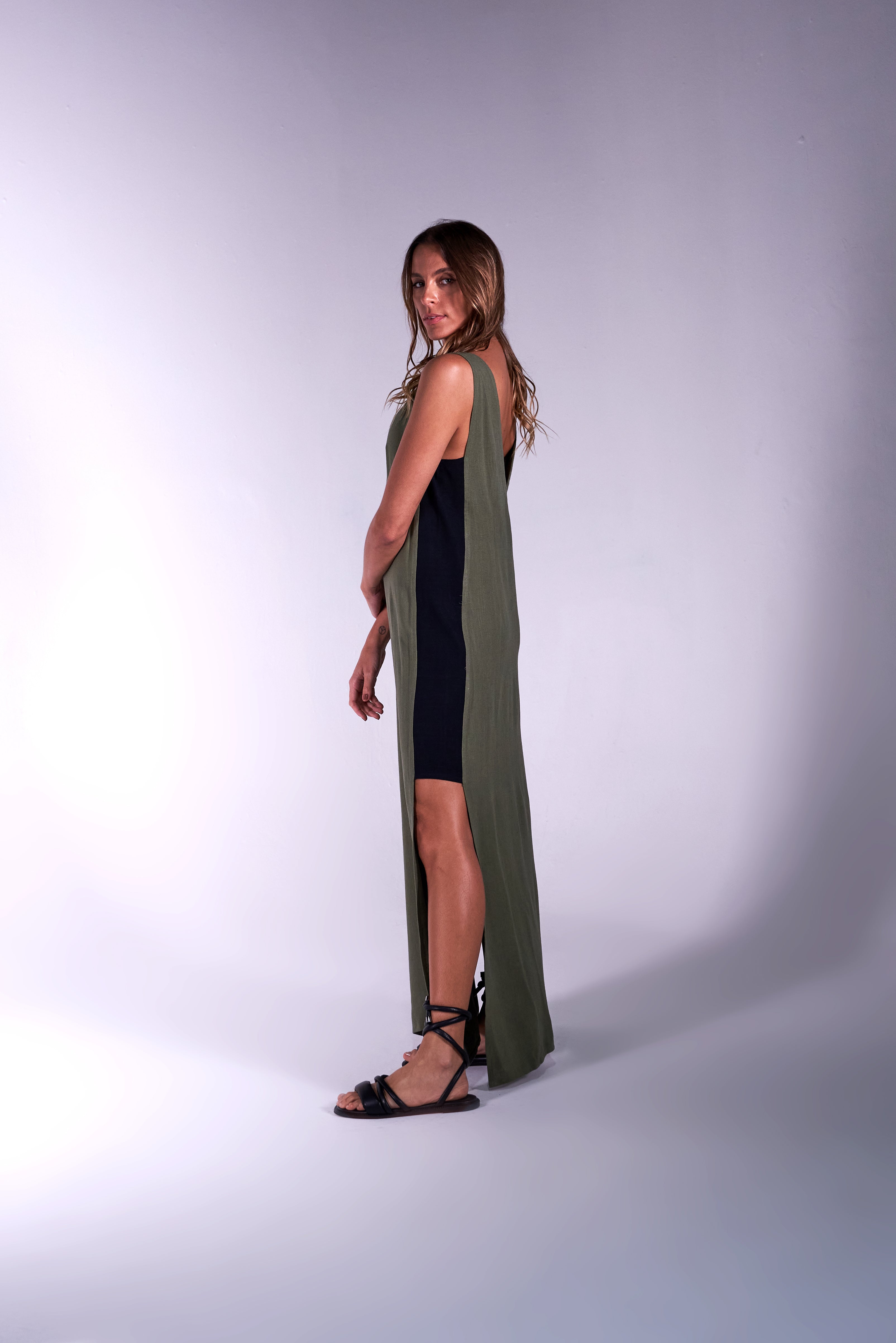 Vestido Lu Verde Militar e Preto