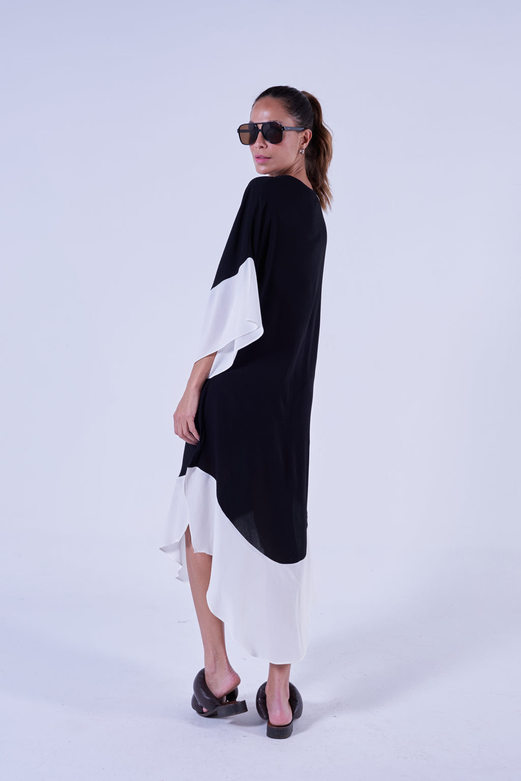 Chemise Yasmin Preto e Branco